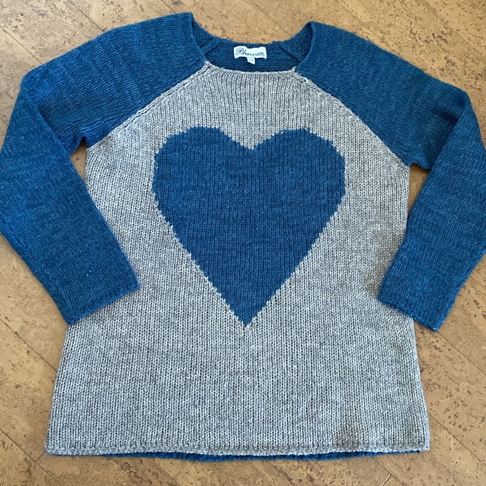 Bluecrush big heart pullover sweater knit! Size XL